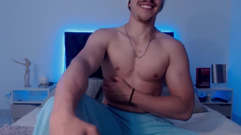 Ray online show from October 2, 11:45 pm