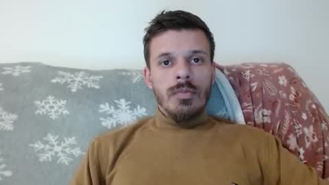 Snapshot of rayann27 chatting on December 15, 11:20 pm rayan online show from December 15, 11:20 pm