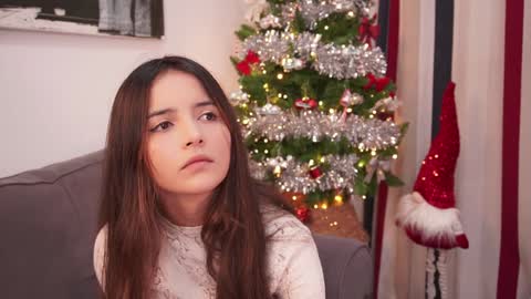 Snapshot of raychell_black chatting on December 28, 7:11 pm Raychell Black online show from December 28, 7:11 pm