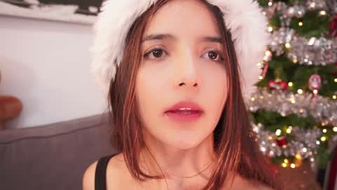 Snapshot of raychell_black chatting on December 29, 6:05 pm Raychell Black online show from December 29, 6:05 pm