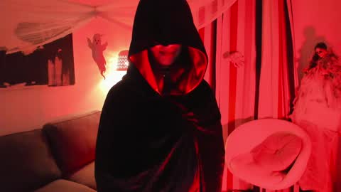 Raychell Black  online show from October 31, 5:03 pm