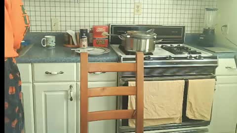 Ray online show from December 2, 5:48 pm