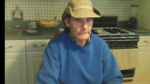 Ray online show from October 10, 8:41 pm