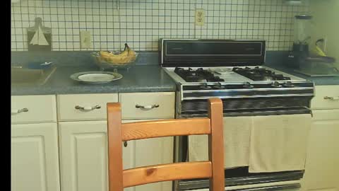 Ray online show from October 22, 7:13 pm