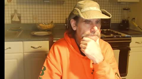 Ray online show from November 12, 10:37 am