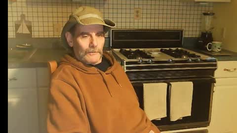 Ray online show from November 24, 11:48 pm