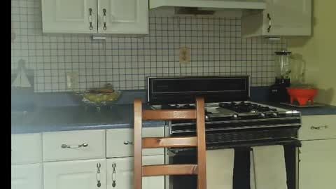 Ray online show from January 8, 10:50 am