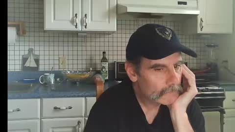 Ray online show from July 10, 8:11 pm