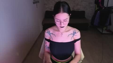 Snapshot of raylsjulie chatting on October 22, 5:08 am see u next time 0300 UTC 0 online show from October 22, 5:08 am