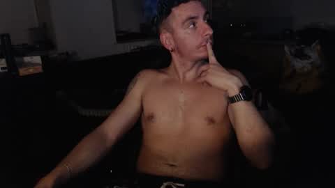 Snapshot of rayzel31 chatting on December 14, 11:31 pm Rayzel online show from December 14, 11:31 pm