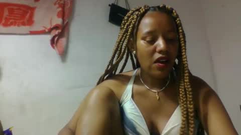 razanastine online show from November 24, 8:41 pm