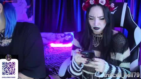 My kittensIm on vacation until July 25th. You can join the fan club  free content  online show from February 13, 8:38 pm