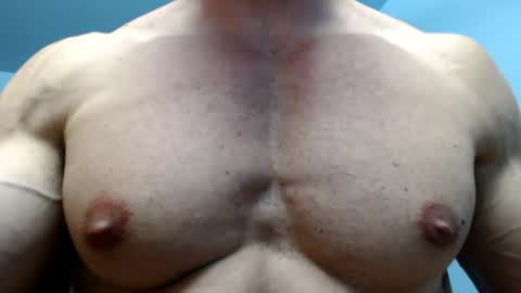 Snapshot of razorramon13 chatting on July 28, 9:03 pm razorramon13 online show from July 28, 9:03 pm