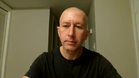 Snapshot of rbtknkstr chatting on February 1, 5:18 am rbtknkstr online show from February 1, 5:18 am