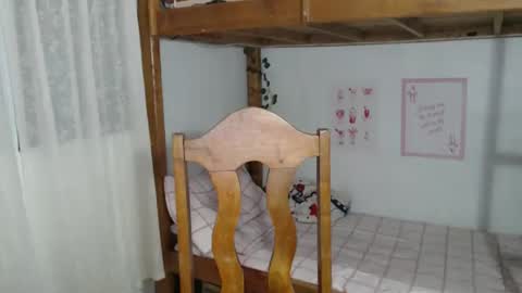 Snapshot of rea_petite chatting on September 16, 6:31 pm Yna online show from September 16, 6:31 pm