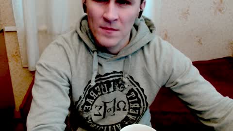 Snapshot of ready2serve_obey chatting on January 19, 7:46 am Jack online show from January 19, 7:46 am