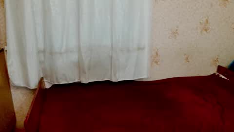 Snapshot of ready2serve_obey chatting on February 14, 12:51 am Jack online show from February 14, 12:51 am