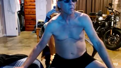 ready4aride2day online show from November 23, 1:16 am