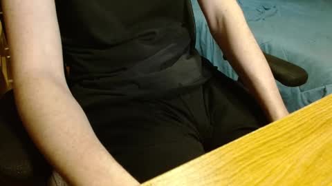 Snapshot of readytocum90 chatting on October 7, 12:08 am Scrappy Coco online show from October 7, 12:08 am