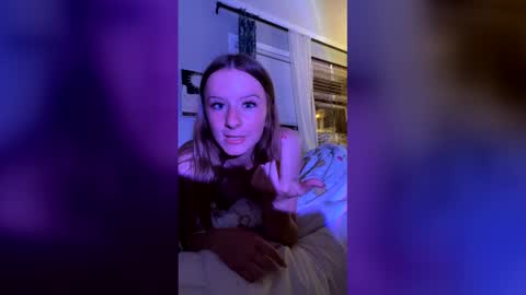 reaganguin online show from May 13, 4:43 am