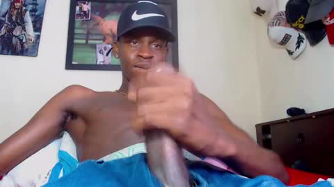 Snapshot of real1dk chatting on December 5, 5:17 pm Sthith online show from December 5, 5:17 pm