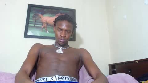 Snapshot of real1dk chatting on February 19, 1:08 am Sthith online show from February 19, 1:08 am