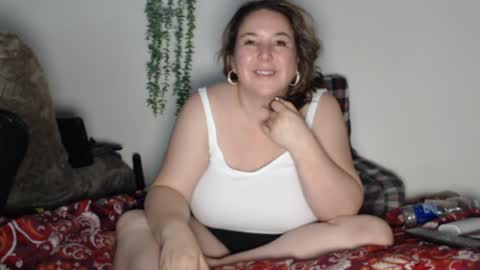 Snapshot of real_36_dd chatting on February 1, 10:55 pm Fannie online show from February 1, 10:55 pm