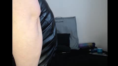Snapshot of real_36_dd chatting on March 8, 5:22 pm Fannie online show from March 8, 5:22 pm