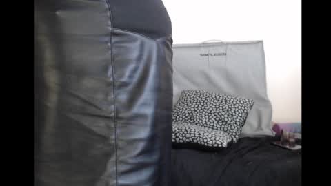 Snapshot of real_36_dd chatting on March 12, 7:06 pm Fannie online show from March 12, 7:06 pm