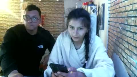 real_coupl3 online show from May 1, 9:25 am