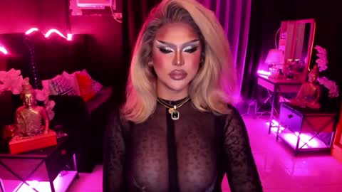Snapshot of real_dom_phuta chatting on September 10, 1:27 am Miss Katrina De Futah Goddess of HELL online show from September 10, 1:27 am