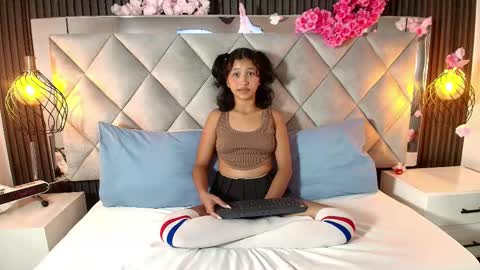 DONCELLA online show from February 16, 8:38 pm