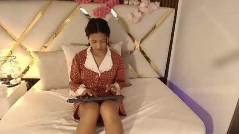 Snapshot of real_doncella_pussy chatting on July 2, 2:01 pm DONCELLA online show from July 2, 2:01 pm
