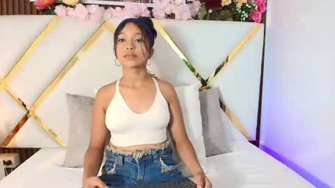 Snapshot of real_doncella_pussy chatting on August 1, 7:02 pm DONCELLA online show from August 1, 7:02 pm