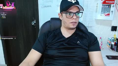 Snapshot of realjoel chatting on April 9, 3:06 pm Joel online show from April 9, 3:06 pm