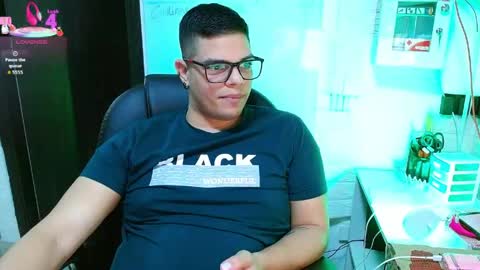 Snapshot of realjoel chatting on April 26, 3:04 am Joel online show from April 26, 3:04 am