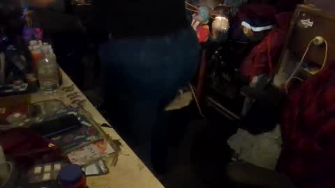 Snapshot of reallyredrum69th chatting on January 17, 3:00 am reallyredrum69th online show from January 17, 3:00 am