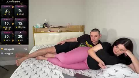 realmofdesire online show from March 7, 2:19 am