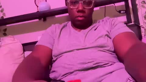 Snapshot of realpurp_ chatting on January 8, 9:10 am Preston  Stella online show from January 8, 9:10 am
