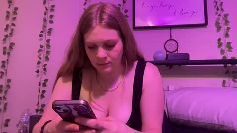 Snapshot of realpurp_ chatting on January 28, 6:16 am Preston  Stella online show from January 28, 6:16 am