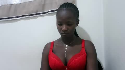 queen online show from October 19, 7:42 am