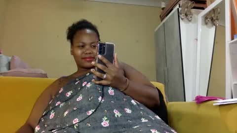 REAL1SWEETHEART online show from December 7, 2:35 pm