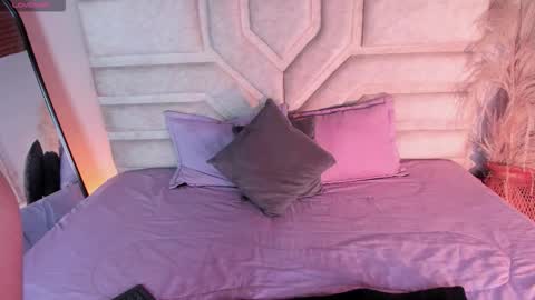 Rebeca online show from November 7, 12:16 pm