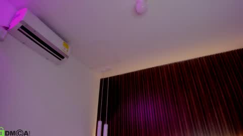Snapshot of rebeca__grey chatting on May 31, 6:09 pm Rebeca online show from May 31, 6:09 pm