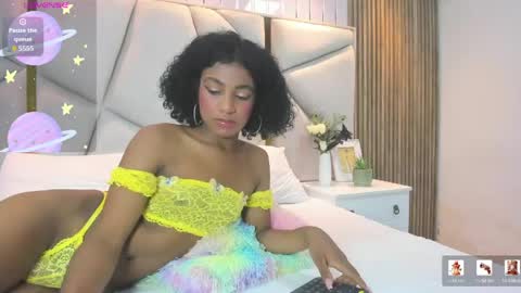Snapshot of rebeca_brown_ chatting on May 26, 11:50 am Rebeca online show from May 26, 11:50 am
