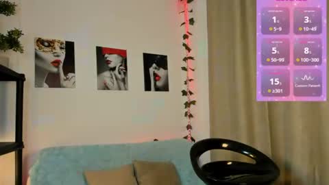 Snapshot of rebeca_marchetti chatting on June 22, 9:01 pm Rebeca Marchetti online show from June 22, 9:01 pm