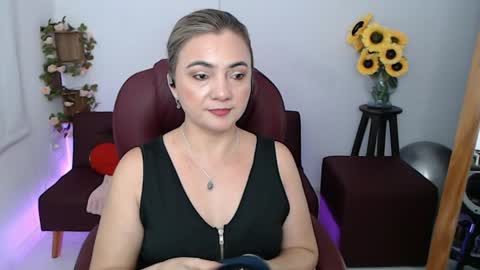 Snapshot of rebeca_milf chatting on May 16, 2:27 pm REBECA online show from May 16, 2:27 pm