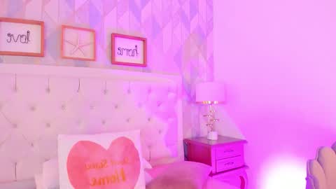 Rebeca Whatsson online show from January 17, 11:37 am