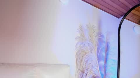 Rebeca Williams online show from January 18, 3:20 am