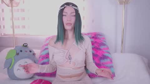Snapshot of rebecah_1 chatting on September 16, 1:01 pm Rebeca  online show from September 16, 1:01 pm